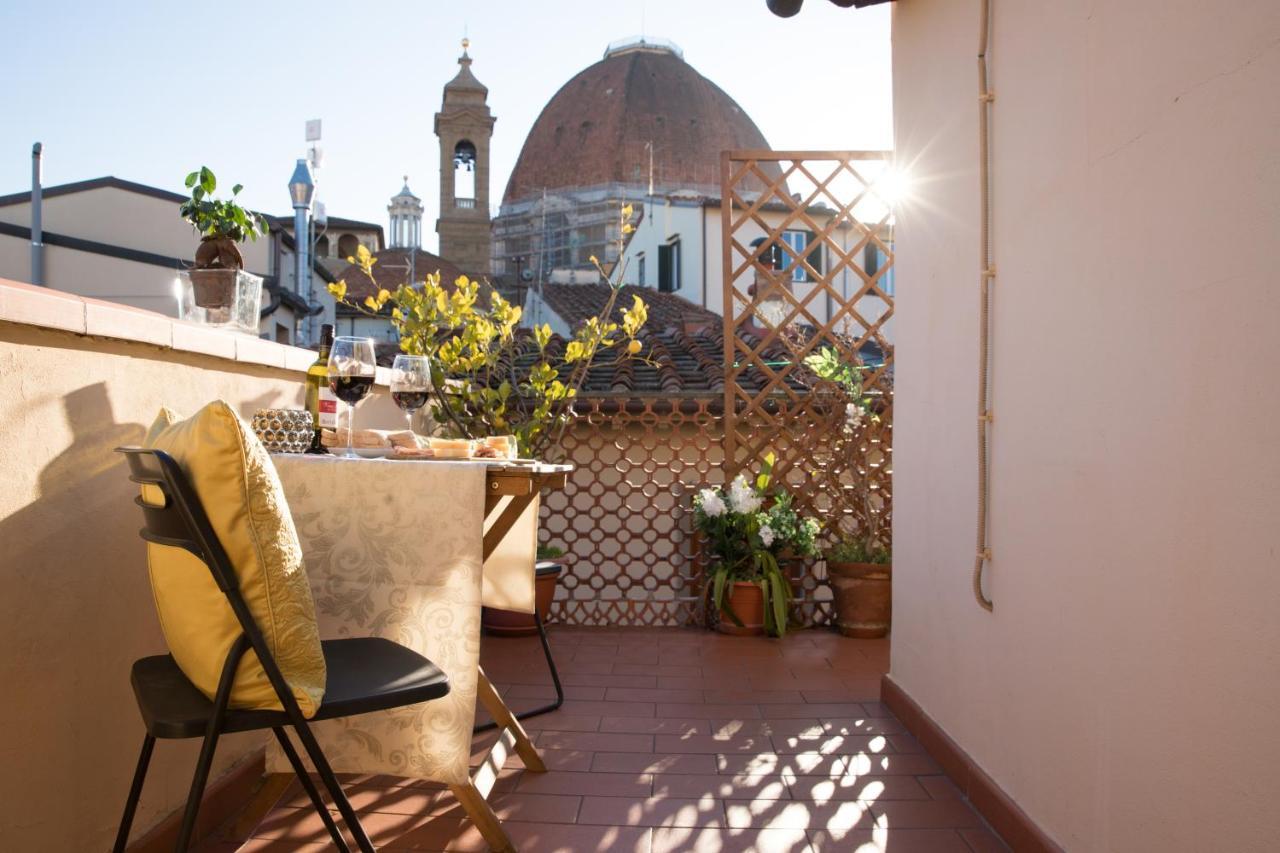 Medici Chapels Terrace - View Apartment ฟลอเรนซ์ ภายนอก รูปภาพ